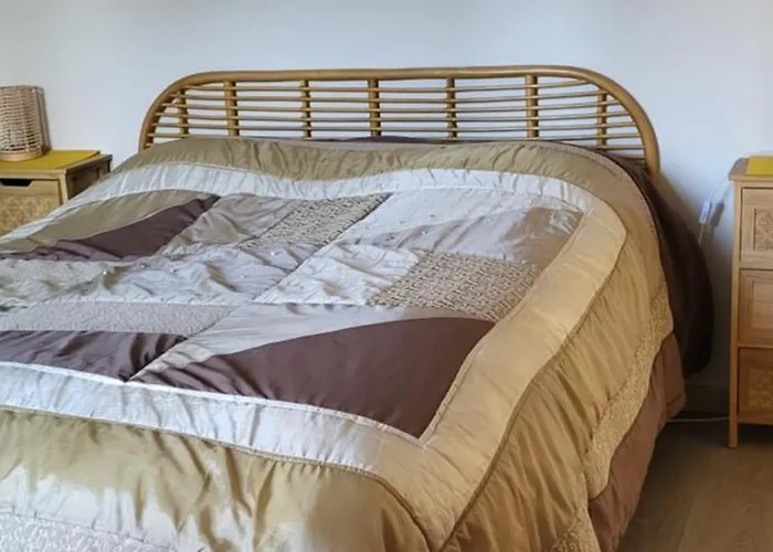 1 2 Personnes Dans Maison Avec Jardin Proche Centres D'intérêt Et Commerces Alojamento de Acomodação e Pequeno-almoço Bayeux