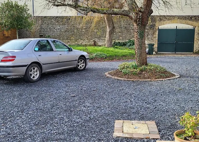 Alojamento de Acomodação e Pequeno-almoço 1 2 Personnes Dans Maison Avec Jardin Proche Centres D'intérêt Et Commerces Bayeux