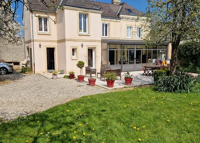 1 2 Personnes Dans Maison Avec Jardin Proche Centres D'intérêt Et Commerces