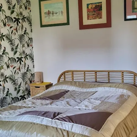 1 2 Personnes Dans Maison Avec Jardin Proche Centres D'interet Et Commerces Bayeux