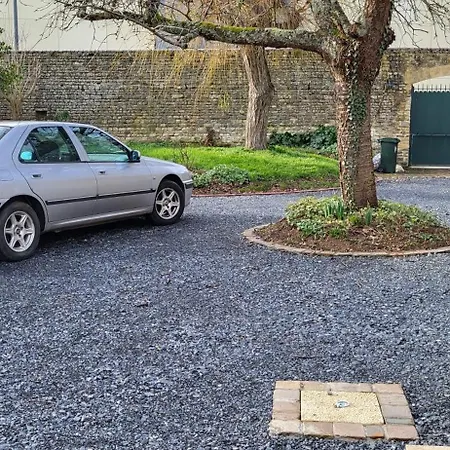 B&B 1 2 Personnes Dans Maison Avec Jardin Proche Centres D'interet Et Commerces 바이외