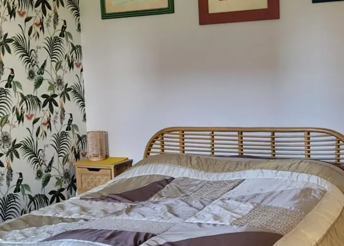 1 2 Personnes Dans Maison Avec Jardin Proche Centres D'interet Et Commerces 贝叶